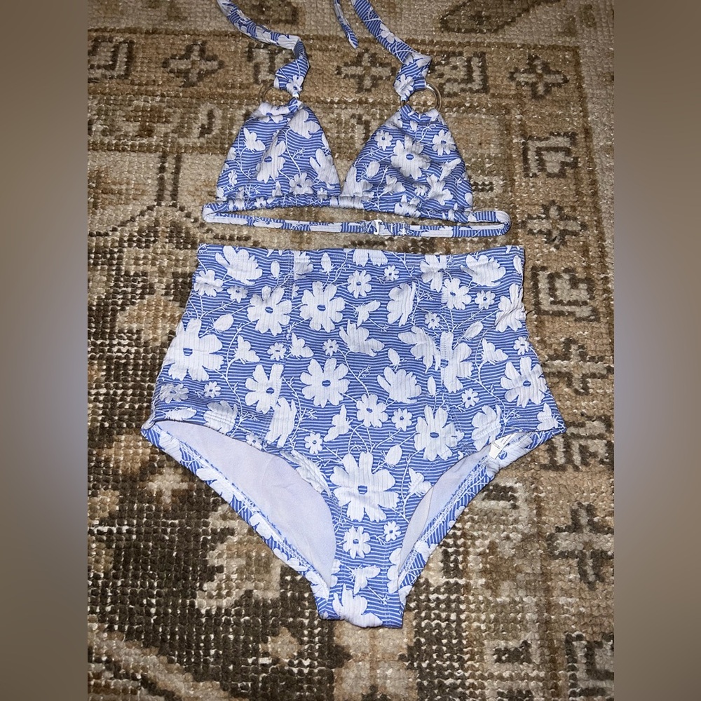 Urban outfitters out from under bikini set blue floral